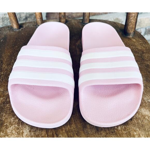 Girls' Adidas Adilette Aqua Slide Sandals, Size 2 - Picture 2 of 3